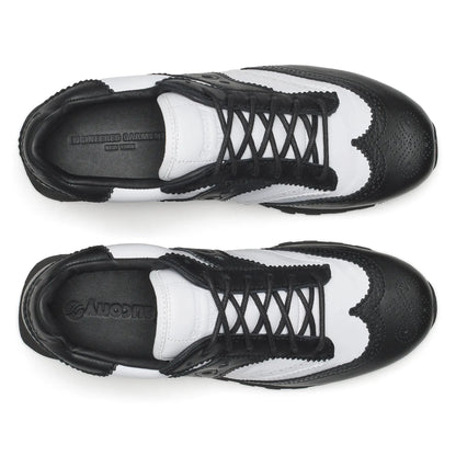 Black | White
